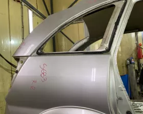 Крыло заднее Toyota