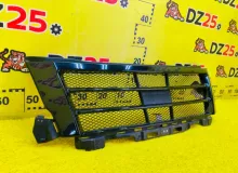 Решетка радиатора TOYOTA NOAH 2014 5310128390 ZWR80G 2ZRFXE, передняя