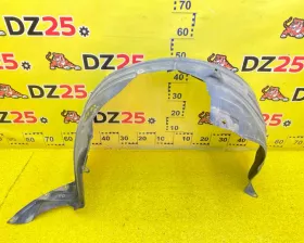 Подкрылок Mazda