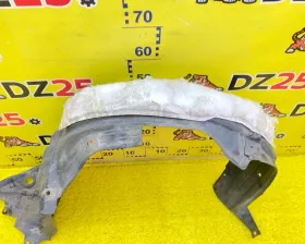 Подкрылок Toyota