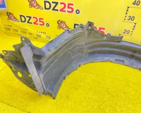 Подкрылок Toyota