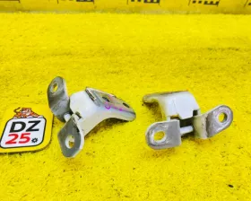 Петля дверная Toyota