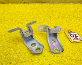 Петля дверная Toyota