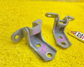 Петля дверная Toyota