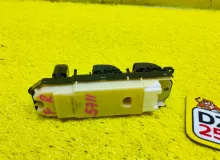 Блок управления стеклоподъемниками TOYOTA LAND CRUISER PRADO 2002 8404060011 VZJ121W 5VZFE, передний правый