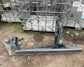 Порог кузова Toyota