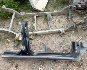 Порог кузова Toyota