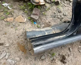 Порог кузова Toyota