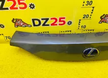 Накладка на дверь багажника LEXUS CT200H 2012 7680176020B1 ZWA10 2ZRFXE, задняя