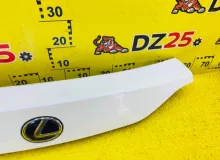 Накладка на дверь багажника LEXUS CT200H 2011 7680176020A0 ZWA10 2ZRFXE, задняя