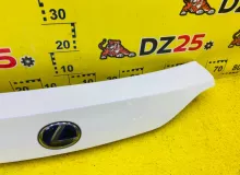 Накладка на дверь багажника LEXUS CT200H 2011 7680176020A0 ZWA10 2ZRFXE, задняя