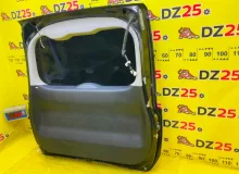 Дверь 5я TOYOTA NOAH 2014 6700528A40 ZWR80G 2ZRFXE, задняя
