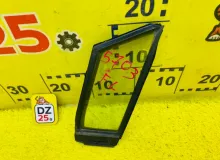 Стекло двери TOYOTA SIENTA 2015 6821652060 NHP170G 1NZFXE, переднее левое