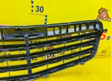 Решетка радиатора Mercedes-Benz E-CLASS 2009 A2128801083 WDD212 M272E30|M272952, передняя