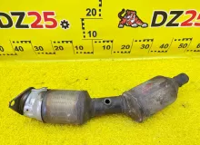 Катализатор TOYOTA NOAH 2014 1741037861 ZWR80G 2ZRFXE, передний