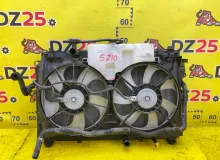 Радиатор основной TOYOTA VOXY 2014 1640037280 ZWR80G 2ZRFXE, передний