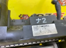 Радиатор основной TOYOTA VOXY 2014 1640037280 ZWR80G 2ZRFXE, передний