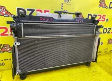 Радиатор основной TOYOTA NOAH 2014 1640037280 ZWR80G 2ZRFXE, передний