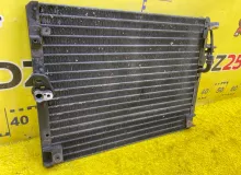 Радиатор кондиционера TOYOTA LAND CRUISER PRADO 1994 8846060120 KZJ78W 1KZTE, передний