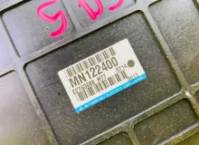 Блок управления двс MITSUBISHI DELICA 2005 MN122400 PD6W 6G72, передний