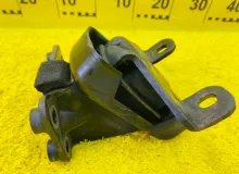 Подушка двигателя ISUZU BIGHORN 1998 8971888920 UBS73GW 4JX1, передняя правая