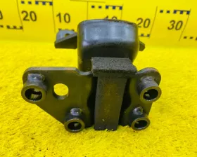 Подушка двигателя Isuzu