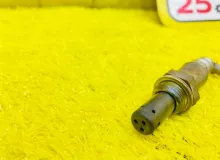 Лямбда-зонд TOYOTA VOXY 2014 8946528480 ZWR80G 2ZRFXE, передний