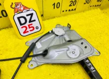 Доводчик двери TOYOTA ISIS 2013 8500544011 ZGM15W 2ZRFAE, задний правый