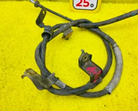 Тросик ручника Toyota
