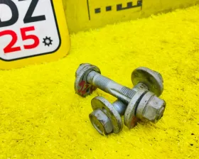 Болт регулировочный Toyota