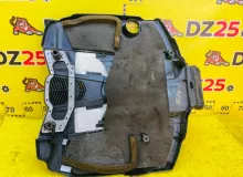 Пластиковая крышка на двс Mercedes-Benz E-CLASS 2011 A6420105767 WDD212 OM642DE30LA, передняя