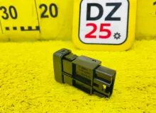 Кнопка включения подогрева сидений TOYOTA LAND CRUISER PRADO 2003 8475160120 VZJ121W 5VZFE, передняя левая