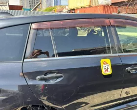 Дверь боковая Subaru