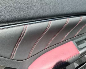 Обшивка дверей Subaru