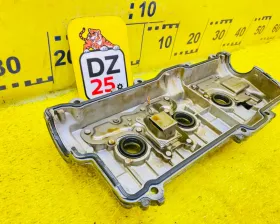 Клапанная крышка Toyota