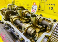 Головка блока цилиндров TOYOTA LAND CRUISER PRADO 2002 1110169136 VZJ121W 5VZFE, передняя правая