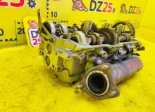 Головка блока цилиндров TOYOTA LAND CRUISER PRADO 2002 1110169136 VZJ121W 5VZFE, передняя правая