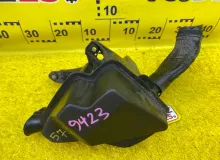 Корпус воздушного фильтра TOYOTA ESQUIRE 2014 1775037080 ZWR80G 2ZRFXE, передний