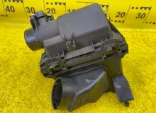 Корпус воздушного фильтра LEXUS CT200H 2011 1770037292 ZWA10 2ZRFXE, передний