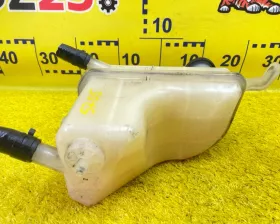 Бачок расширительный Toyota