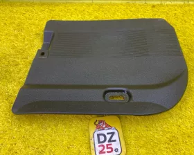 Пластиковая крышка на двс Toyota