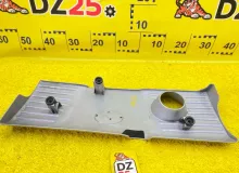 Пластиковая крышка на двс LEXUS CT200H 2012 1121237080 ZWA10 2ZRFXE, передняя