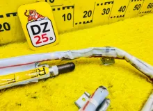 Подушка безопасности боковая, потолочная LEXUS CT200H 2012 6218076010 ZWA10 2ZRFXE, передняя левая