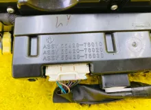 Монитор LEXUS CT200H 2013 8611176020 ZWA10 2ZRFXE, передний