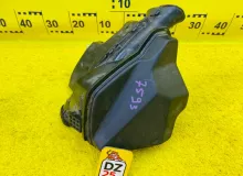 Корпус воздушного фильтра TOYOTA NOAH 2014 1775037080 ZWR80G 2ZRFXE, передний