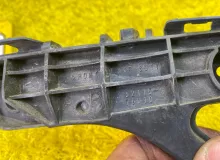 Крепление бампера LEXUS CT200H 2013 5211576010 ZWA10 2ZRFXE, переднее правое
