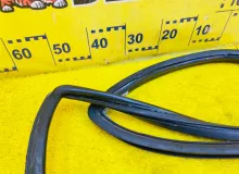 Молдинг лобового стекла TOYOTA LAND CRUISER PRADO 1994 5612190K02 KZJ78W 1KZTE, передний