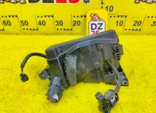 Блок предохранителей LEXUS CT200H 2011 8274176010 ZWA10 2ZRFXE, передний