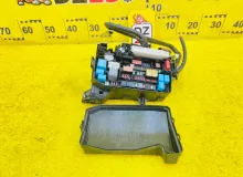 Блок предохранителей LEXUS CT200H 2013 8274176010 ZWA10 2ZRFXE, передний