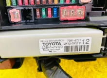 Блок предохранителей LEXUS CT200H 2013 8274176010 ZWA10 2ZRFXE, передний